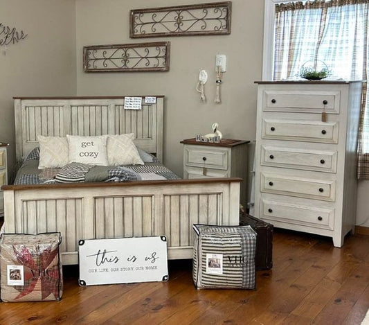 Primitive Bed & Farmhouse Bedroom Set